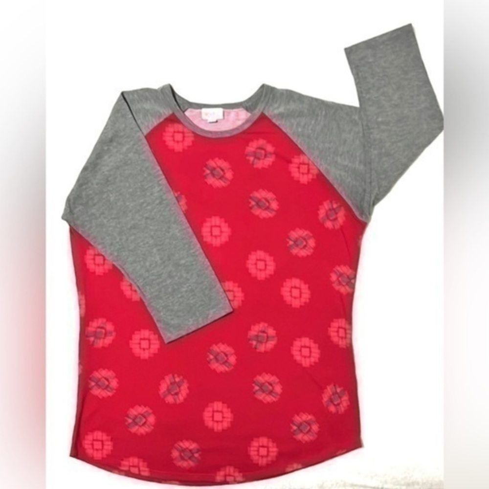 LulaRoe Randy 3/4 raglan sleeve jersey